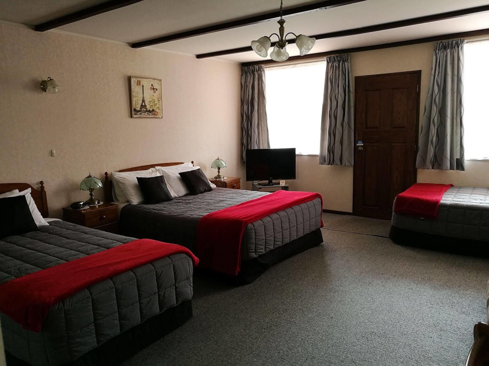 Hacienda Motel Invercargill Esterno foto